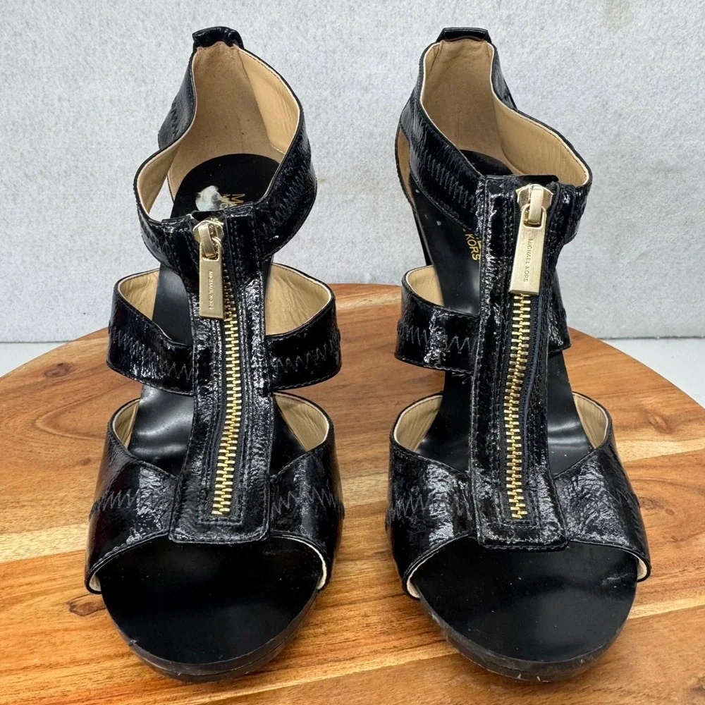 Michael Kors Berkley T-Strap Black Patent Leather Heeled Zip-up Sandals Size 9M - Picture 3 of 10